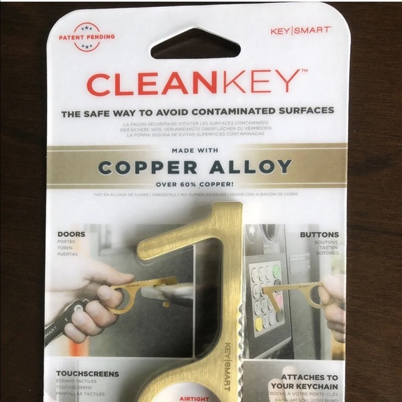 KEYSMART CLEANKEY Kills 99.9% of Bacteria Tool Brass Key Touch Screens NEW! - Picture 2 of 5